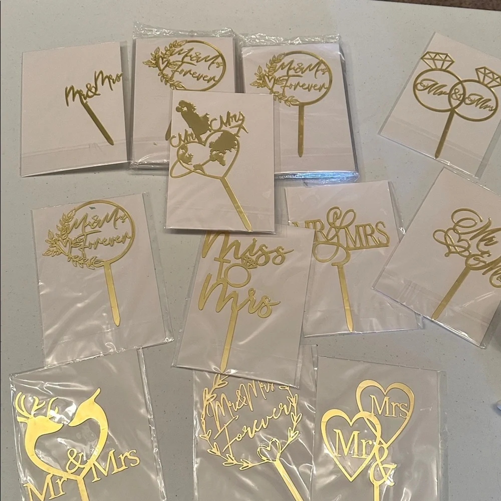 Gold Wedding cupcakes Toppers Set, 3 packs